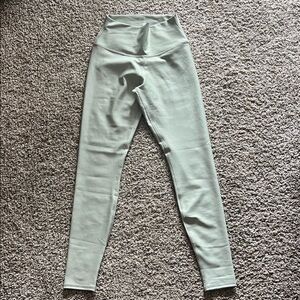 ALO Yoga Light Gray Leggings